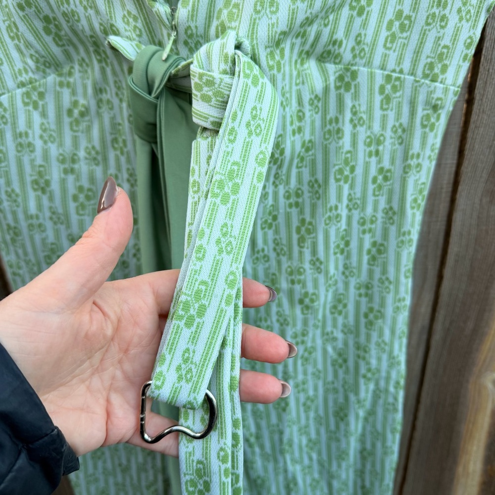 True Vintage Handmade Green Patterned Jumpsuit Size Small - Picture 3 of 10